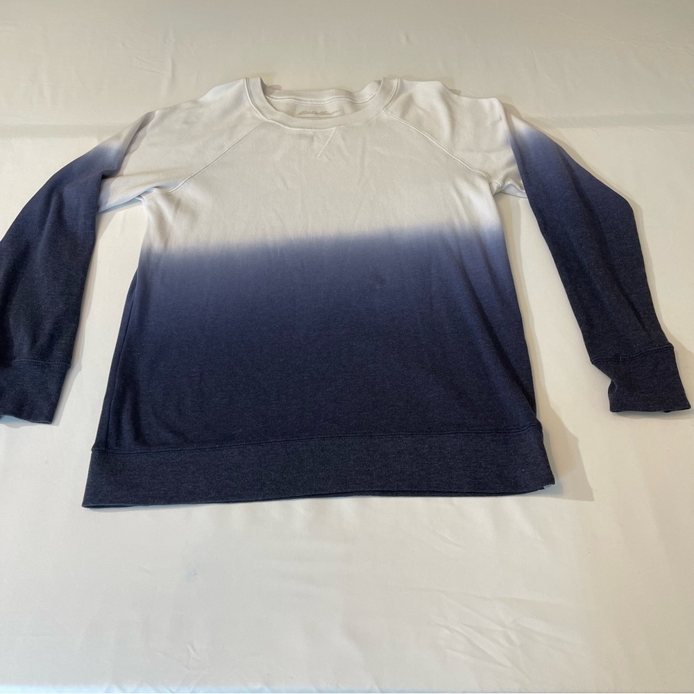 Eddie Bauer Women’s top , good condition , size Medium, Preowned